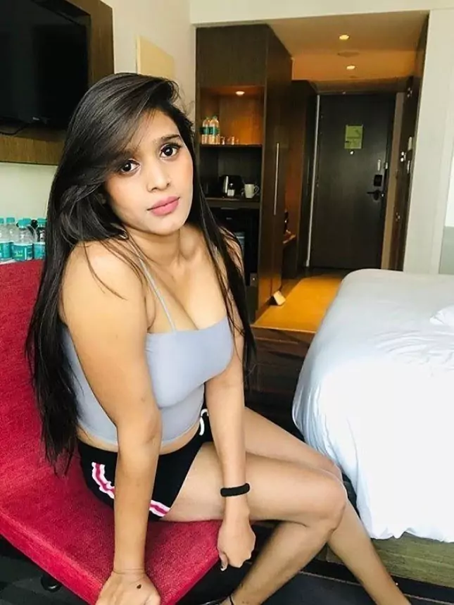 कॉल गर्ल्स सर्विस  कुक टाउन